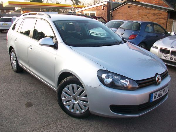 2011 Volkswagen Golf 1.6 TDI image 1