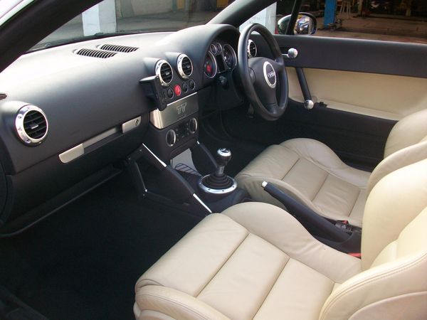 2006 Audi TT 1.8 T image 5