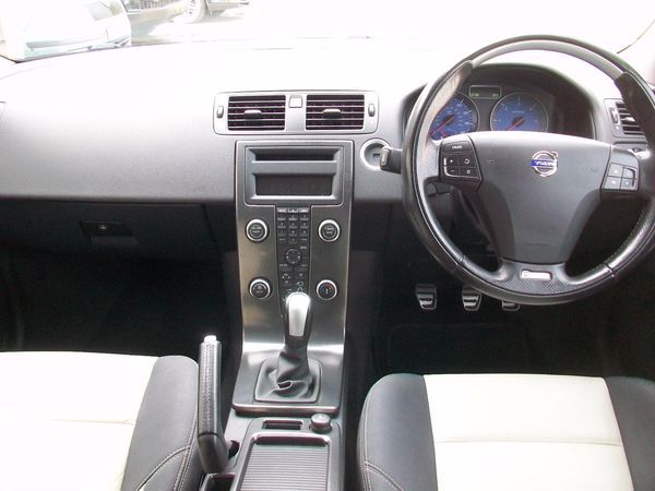 2008 Volvo V50 2.0D SE Sport image 4