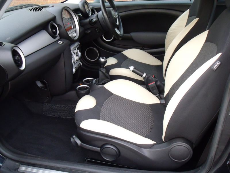2008 MINI COOPER 1.6 image 5
