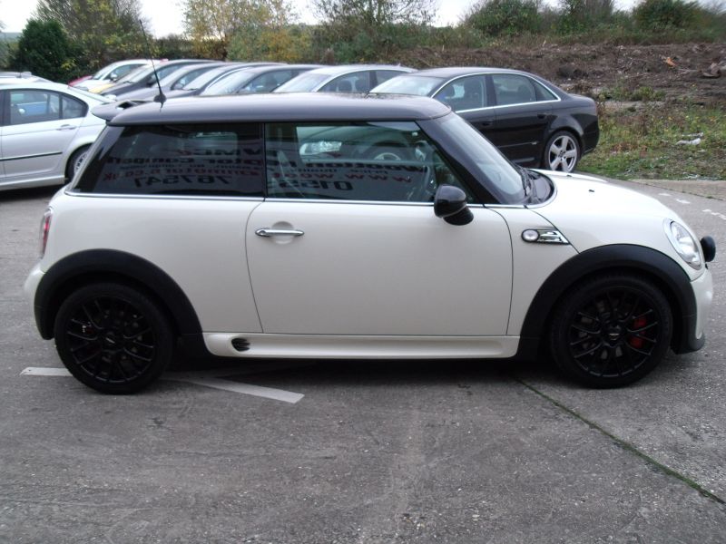 2008 MINI COOPER S JOHN COOPER WORKS image 2