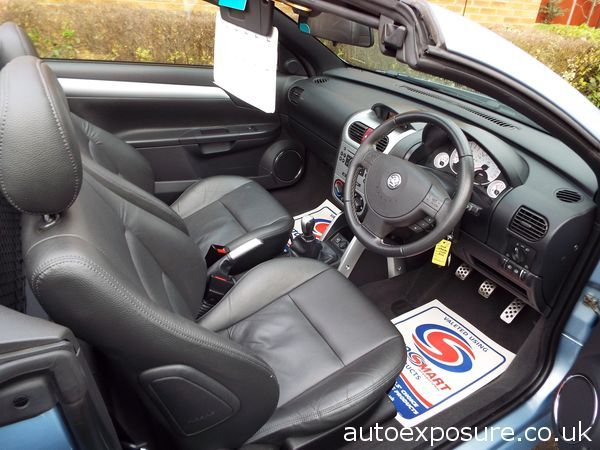2008 Vauxhall Tigra 1.4i 16V Exclusiv image 4