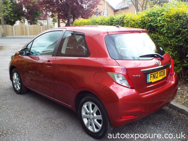 2012 Toyota Yaris 1.33 VVT-i image 2