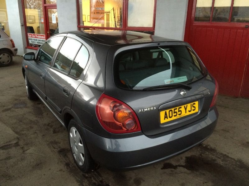 2005 Nissan ALMERA 1.8 S image 2