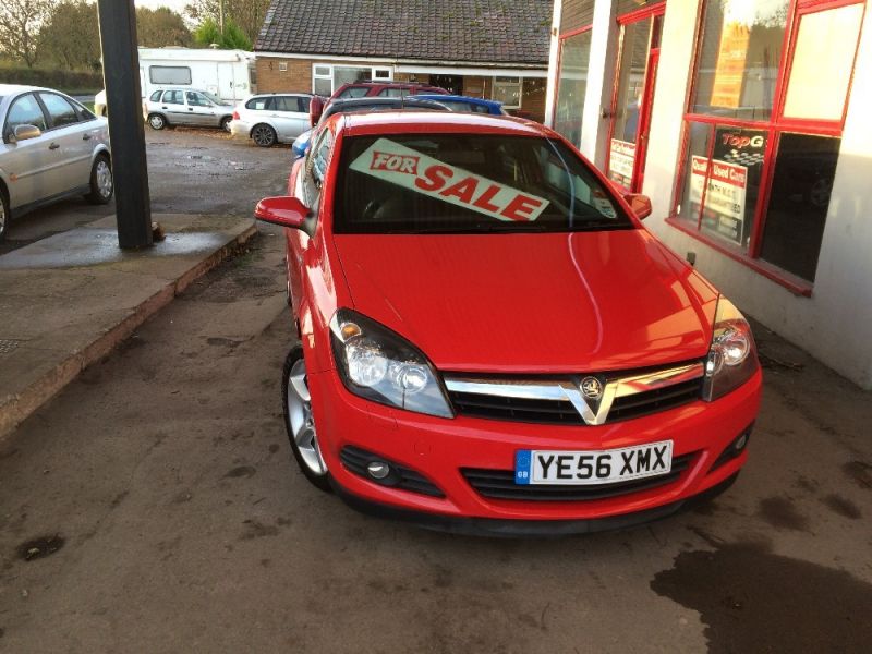 2006 Vauxhall Astra 1.8 i 16v SRi Sport image 1