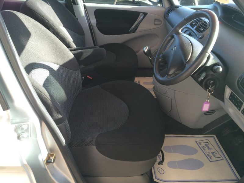2007 Citroen Xsara Picasso 1.6 HDi VTX 5dr image 4