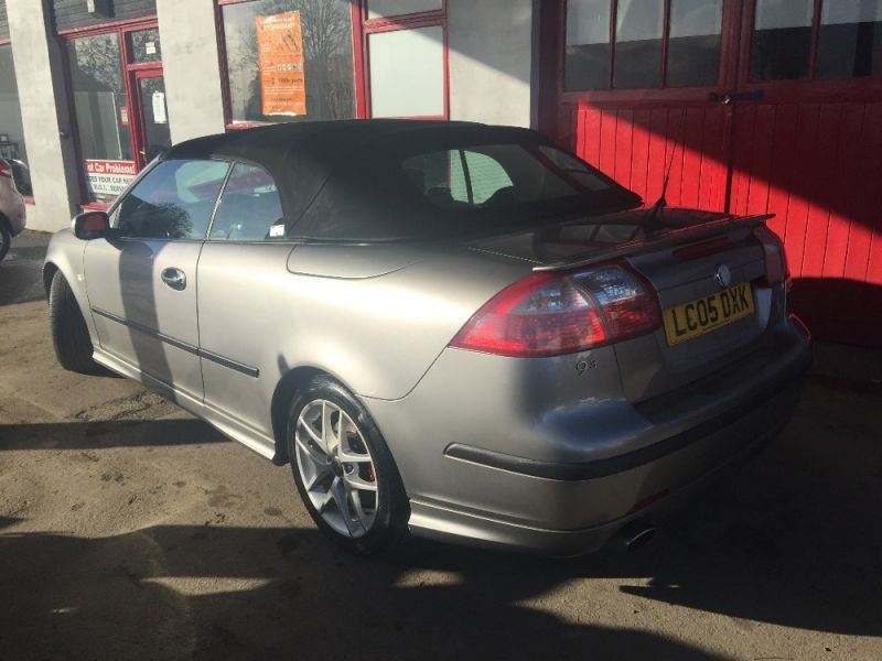 2005 Saab 9-3 2.0 T Aero 2dr image 2