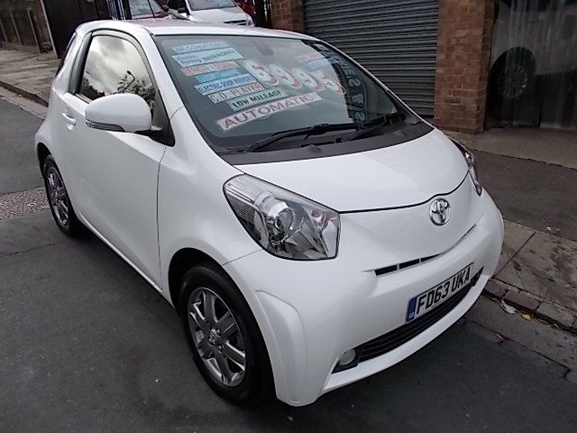 2014 Toyota IQ 1.0 2 image 1