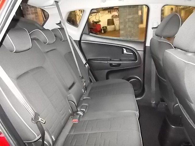 2012 KIA Venga 1.4 CRDi 2 image 5