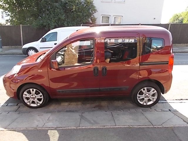 2012 Fiat Qubo image 2