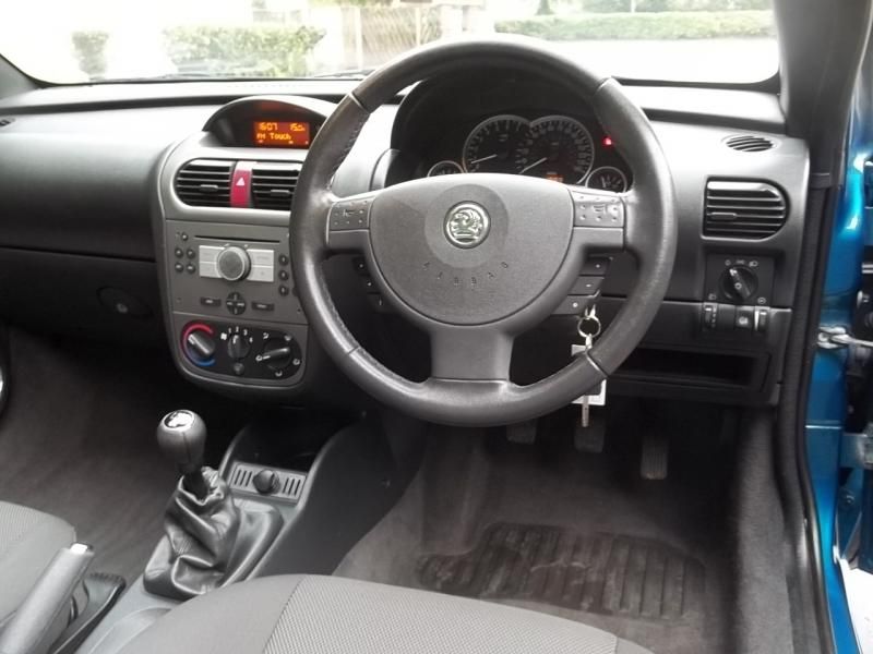 2006 VAUXHALL TIGRA 1.4 TWINPORT image 4