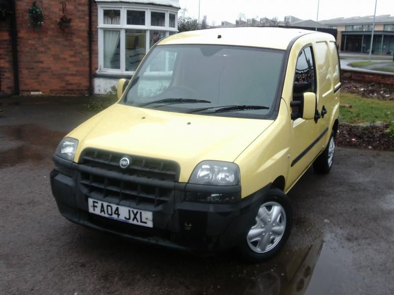 2004 FIAT DOBLO CARGO 1.9 SX Van image 1