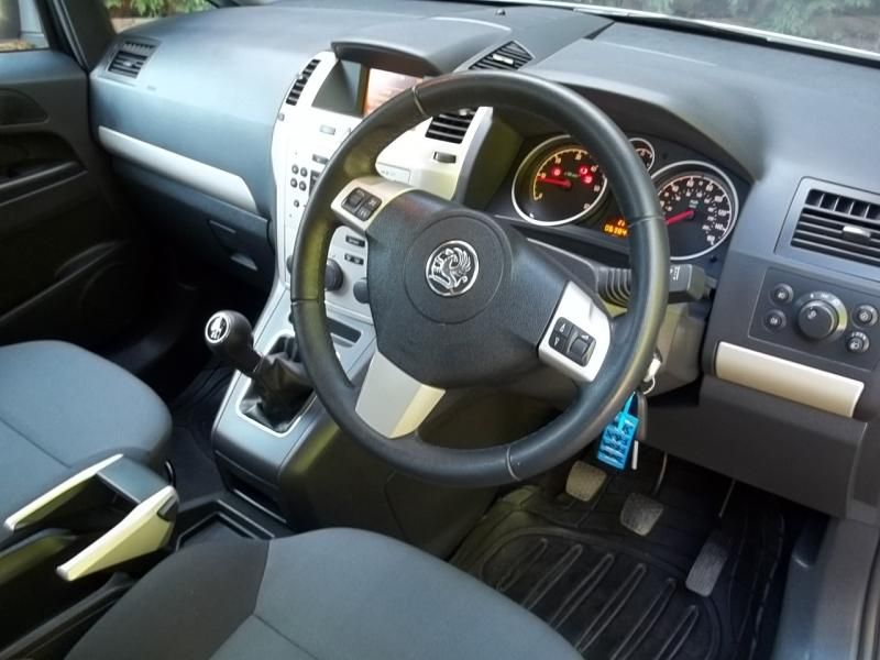 2009 VAUXHALL ZAFIRA 1.9 image 3