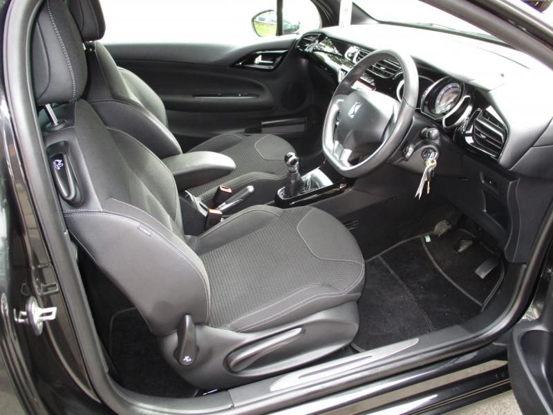 2012 CITROEN DS3 1.6 image 5