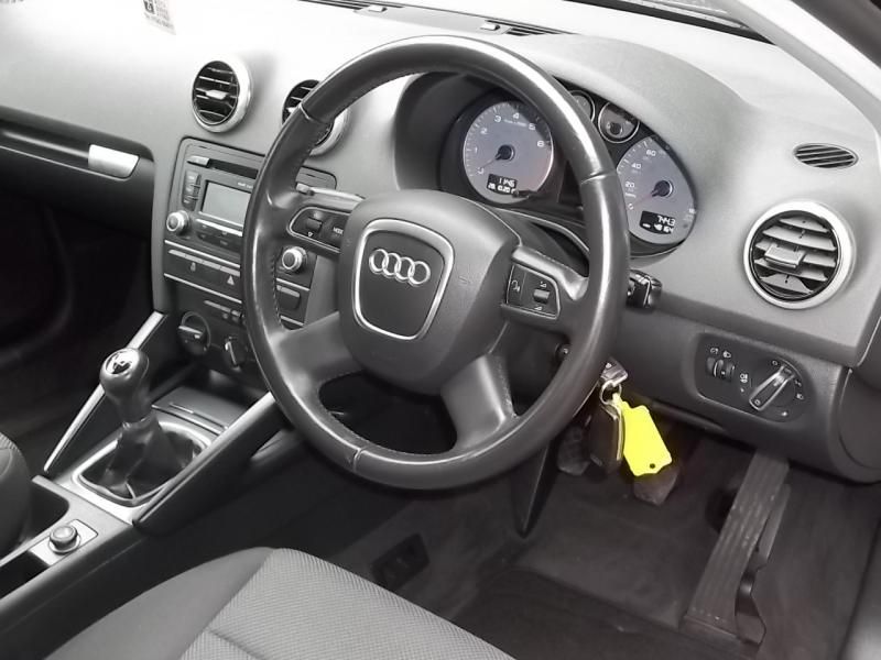 2011 AUDI A3 1.6 TECHNIK 3dr image 4
