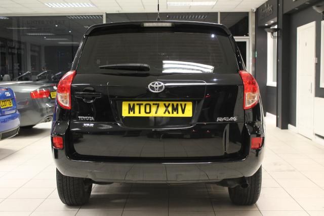 2007 TOYOTA RAV4 2.0 VVTI XTR image 3