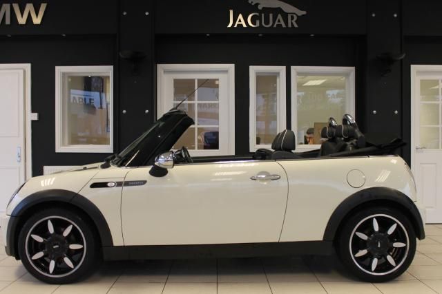 2008 MINI CONVERTIBLE 1.6 ONE image 2