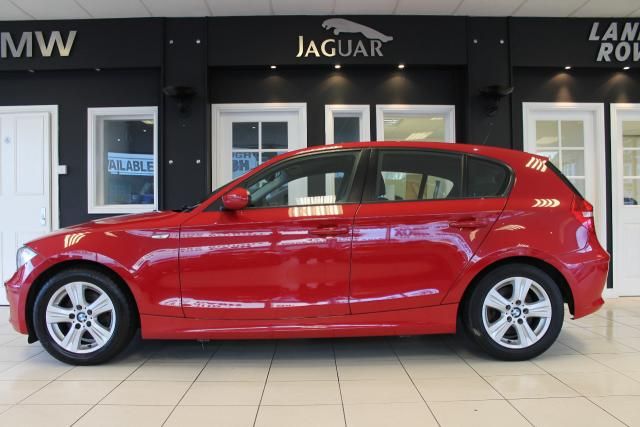 2010 BMW 1 SERIES 2.0 120D SE image 2