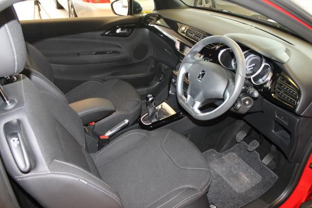 2013 CITROEN DS3 1.6 DSTYLE PLUS image 4