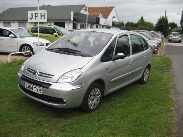 2004 Citroen Xsara Picasso 2.0 HDi image 2