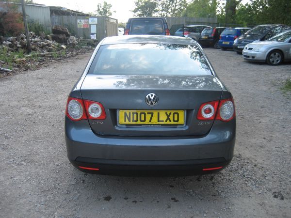 2007 Volkswagen Jetta 2.0 Sport TDI image 3