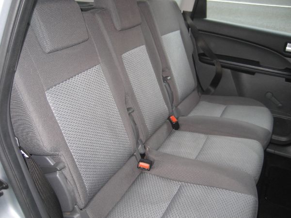 2005 Ford Focus C-Max 1.6 Zetec image 5