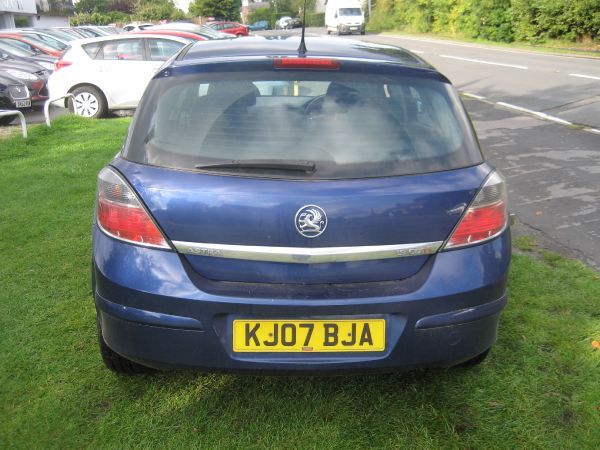2007 Vauxhall Astra 1.9 CDTi 16V image 3