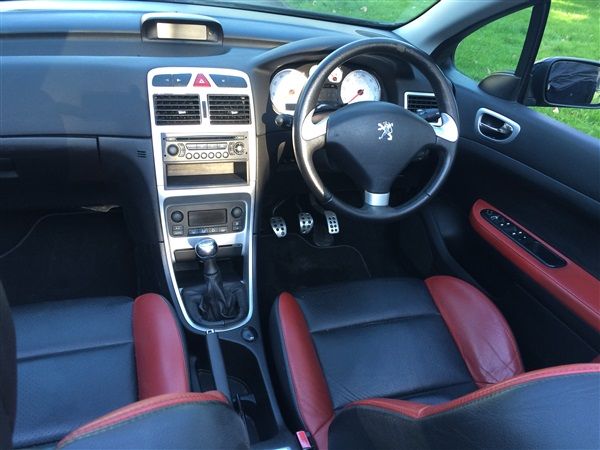 2007 Peugeot 307 CC 1.6 16v Allure 2dr image 4