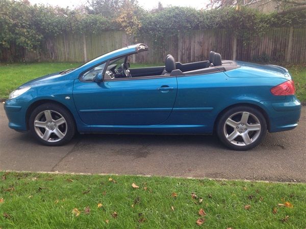 2006 Peugeot 307 CC 2.0HDi SE 2dr image 2