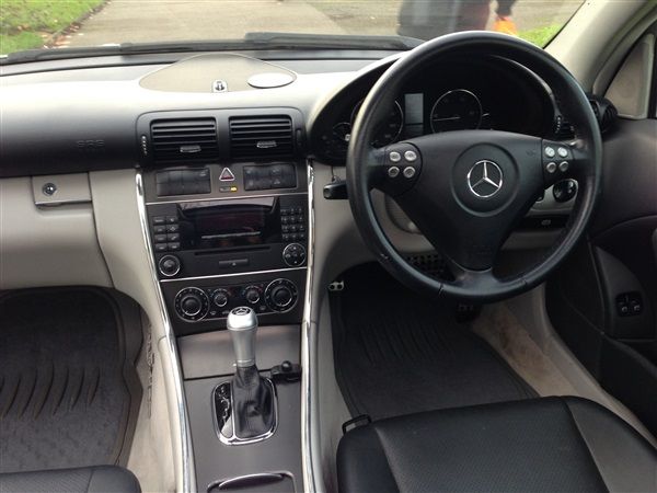 2005 Mercedes-Benz 2.1 C220 CDI SE 2dr image 4