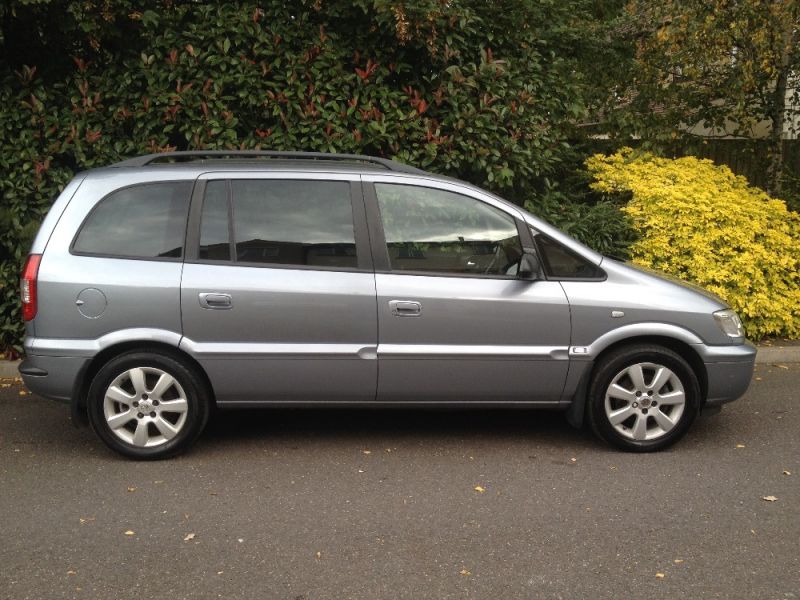 2005 VAUXHALL ZAFIRA BREEZE 16V image 2