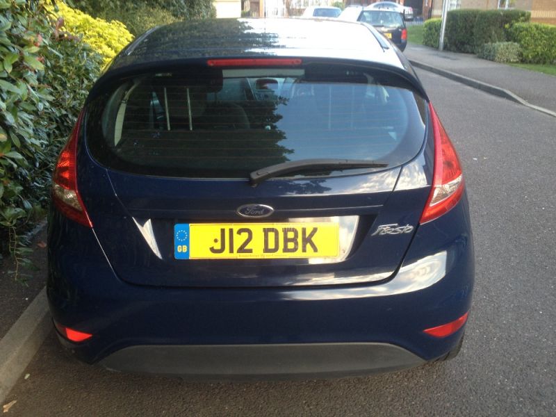 2009 FORD FIESTA STUDIO image 2