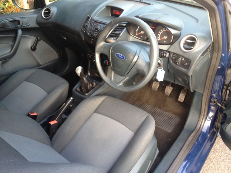 2009 FORD FIESTA STUDIO image 4