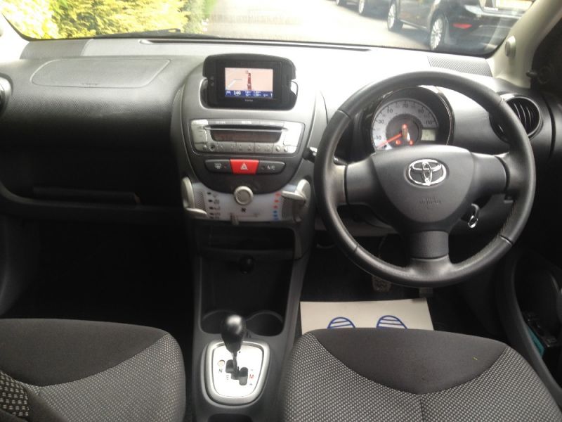 2011 TOYOTA AYGO VVT-I GO MM image 4