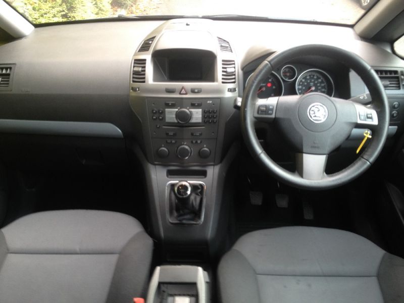2008 VAUXHALL ZAFIRA BREEZE CDTI image 4