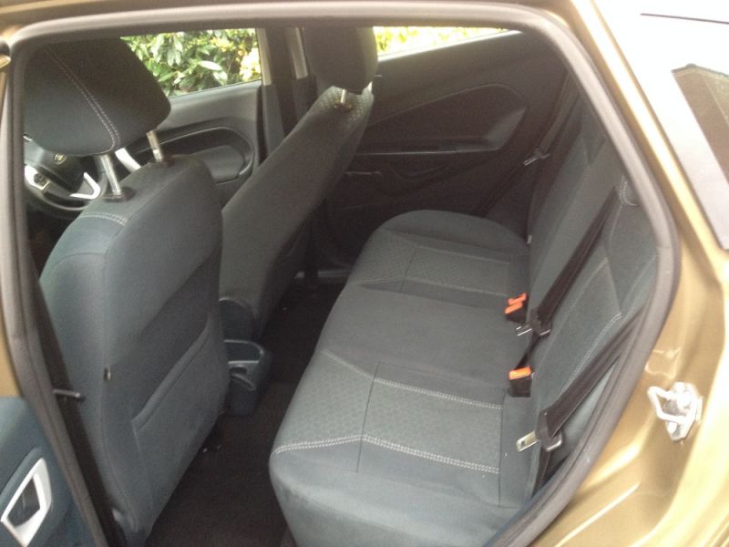 2011 FORD FIESTA ZETEC 16V image 5