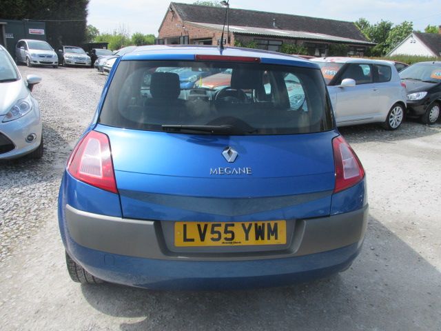 2005 RENAULT MEGANE 1.9 image 3