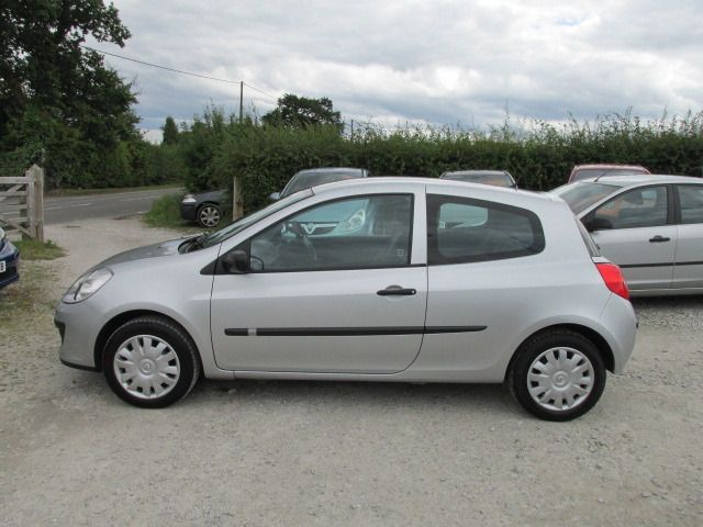 2007 RENAULT CLIO 1.4 EXPRESSION 16V 3d image 2