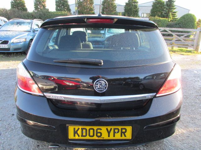 2006 VAUXHALL ASTRA 1.8 SRI image 3