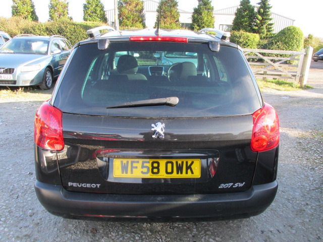 2009 PEUGEOT 207 1.4 SW S 5d image 3
