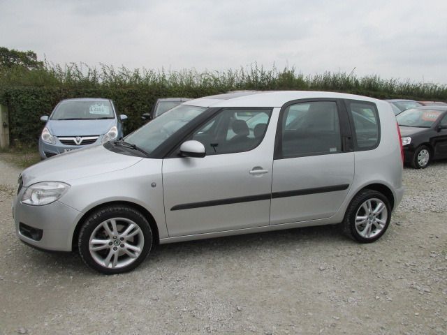 2007 SKODA ROOMSTER 1.6 3 16V 5d image 2