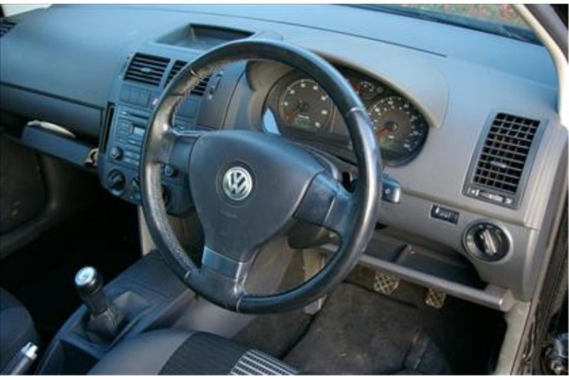 2008 VOLKSWAGEN Polo 1.2 image 3