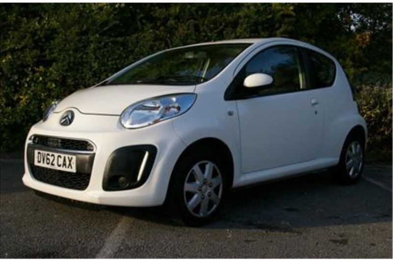 2012 CITROEN C1 3-Door 1.0i 68 VTR image 1