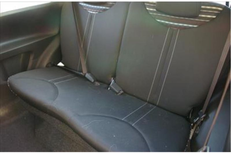 2012 CITROEN C1 3-Door 1.0i 68 VTR image 5