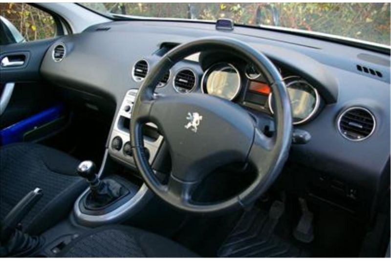 2008 PEUGEOT 308 SW 1.6 HDi 110 FAP Sport image 3