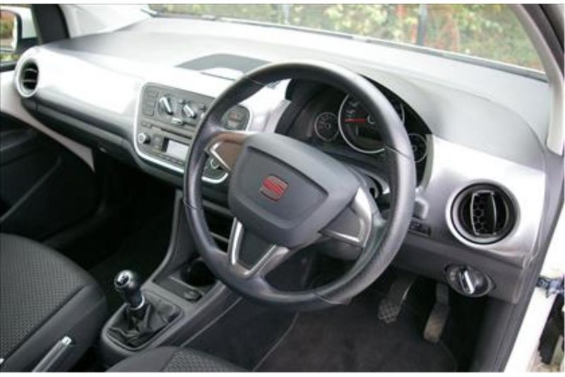 2012 SEAT Mii 3-Door 1.0 12v Sport image 3