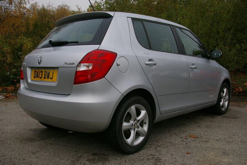 2013 SKODA Fabia 1.2 SE image 2
