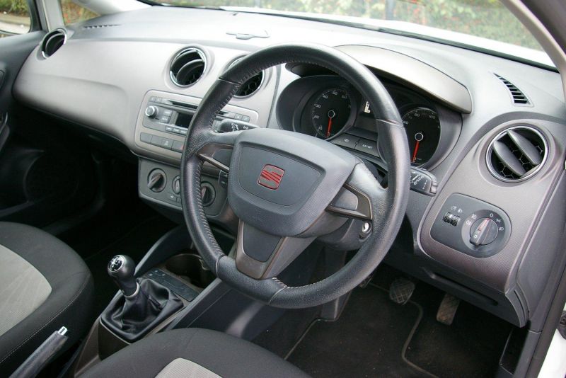 2013 SEAT Ibiza 1.4 16V 85 Toca image 3