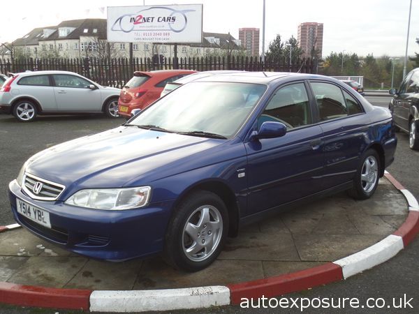2001 Honda Accord 2.0i VTEC S image 1