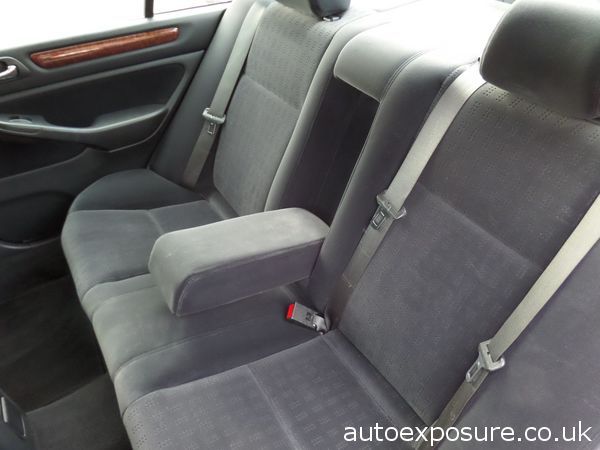 2001 Honda Accord 2.0i VTEC S image 5